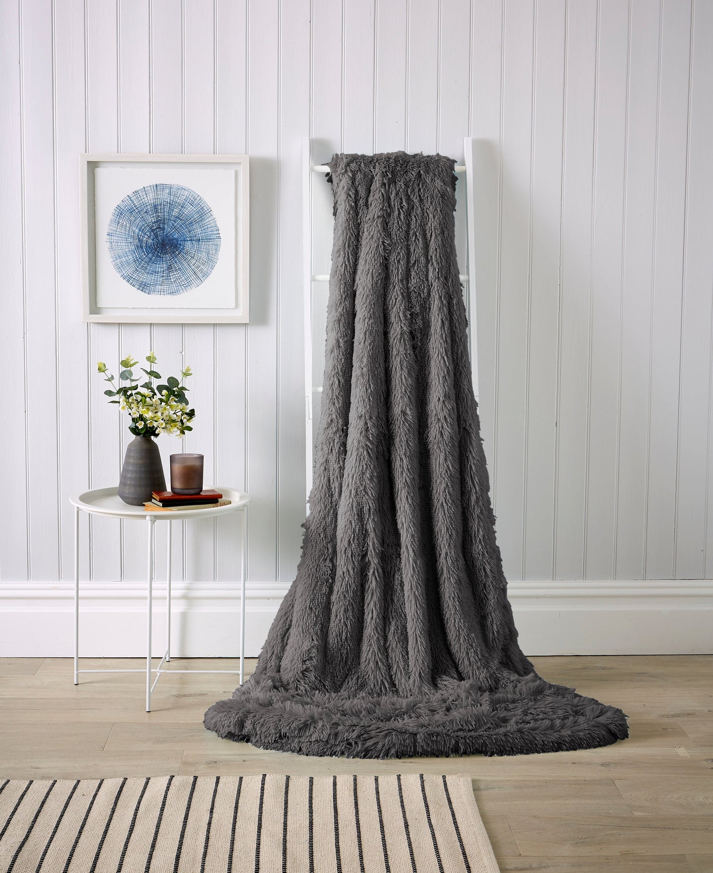 OLIVIA ROCCO Oversized Chunky Soft Fleece Blanket Fluffy Faux Fur Throw For Sofa And Bed